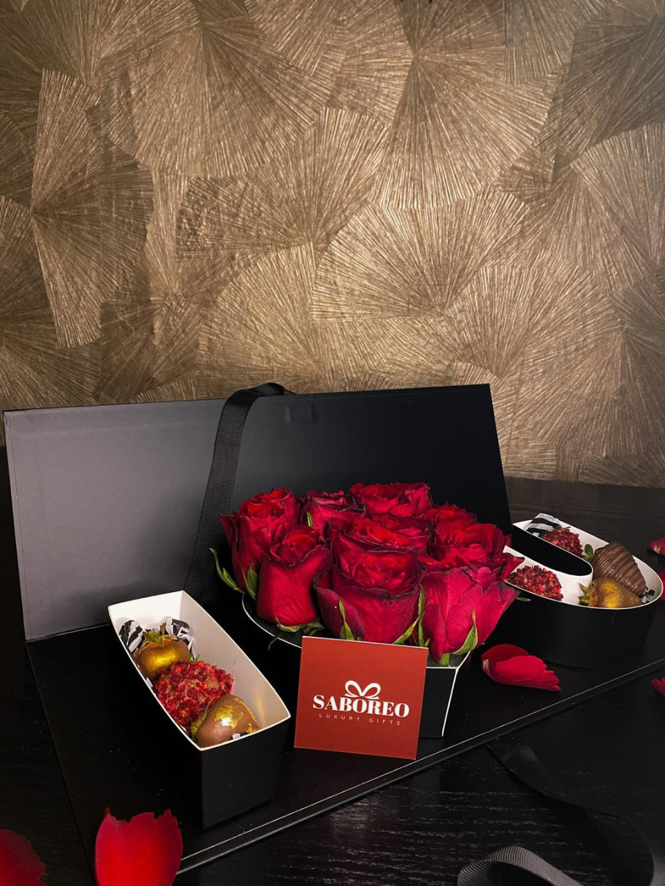 "I Love You" Bloom & Berry Box
